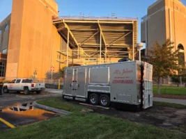 restroom trailer 2025-01